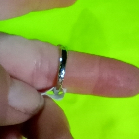 Silvertone heart ♥ faux moon stone ring size 7 - Picture 4 of 4